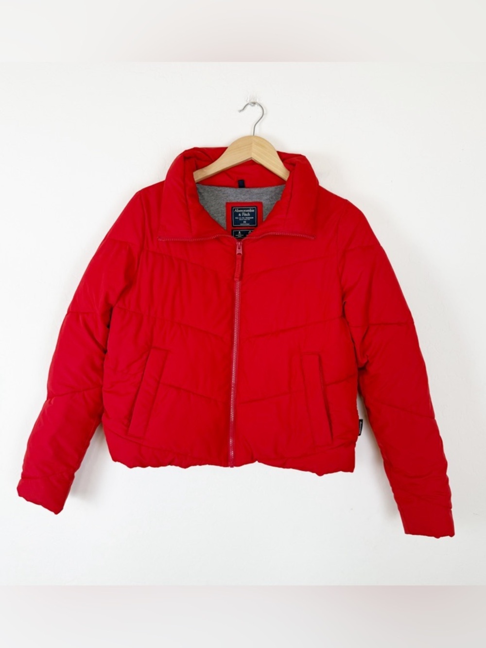 Abercrombie & Fitch Red Quilted Puffer Jacket Crop High Neck Cozy Y2K